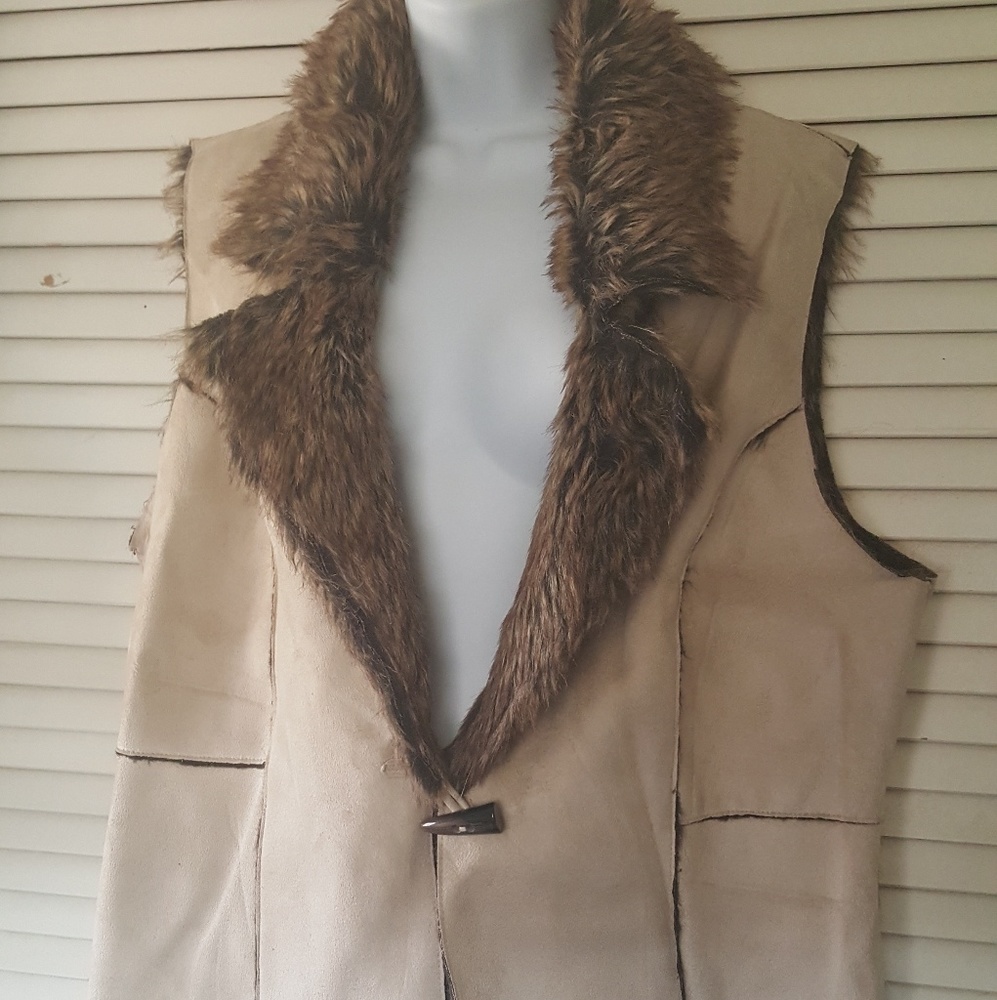 Imitation Leather and faux fur Vest